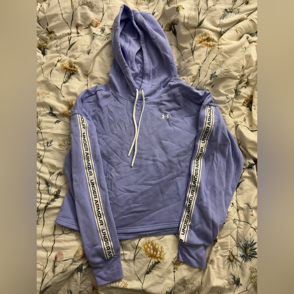 Under Armour Crop Hoodie